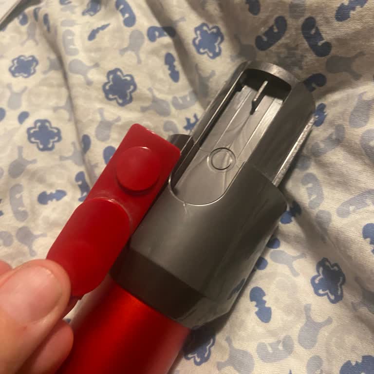 Yurt Dışından Alınan Dyson Süpürge Sorunu