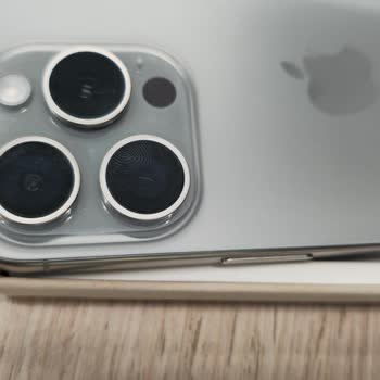 Servis Sonrası Telefonumda Arka Kapak Sorunu Ve İletişim Eksikliği