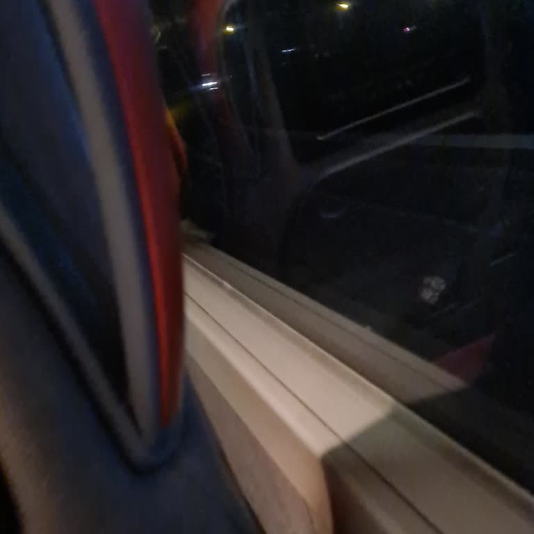 Geç Kalan Otobüs Ve İletişim Eksikliği