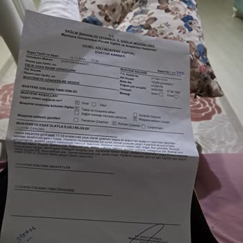 Hakmar Önünde Tehlikeli Tır Parkı Ve İlgisizlik