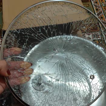 Karaca Home'dan Alınan Tencere Setinde Kırık Kapak Ve İletişim Sorunu