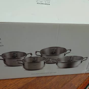 Karaca Home'dan Alınan Tencere Setinde Kırık Kapak Ve İletişim Sorunu