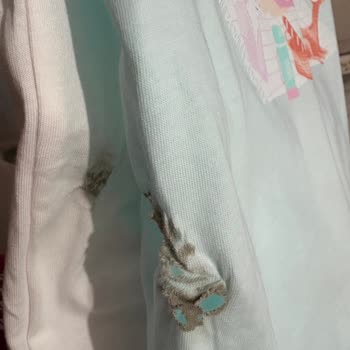 Penti'den Gelen Hayal Kırıklığı: Defolu Pijama Takımı