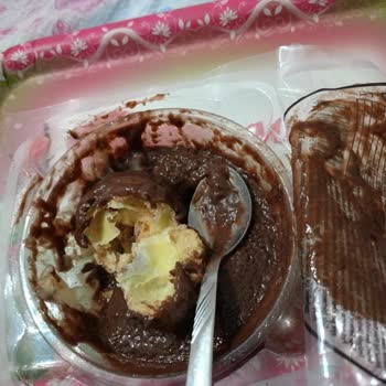 BİM Bozuk Profiterol Deneyimi: Ekşi Ve Kötü Tat