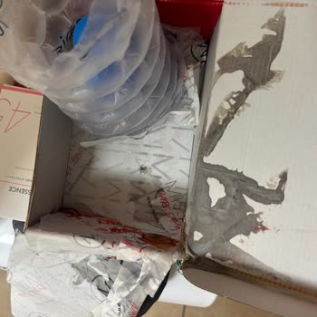 Kargolama Sırasında Sızan Temizleme Köpüğü Sorunu