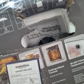 Dikkatsiz Kargo Teslimatı: Kutu Kapıma 20 cm Kala Fırlatıldı!