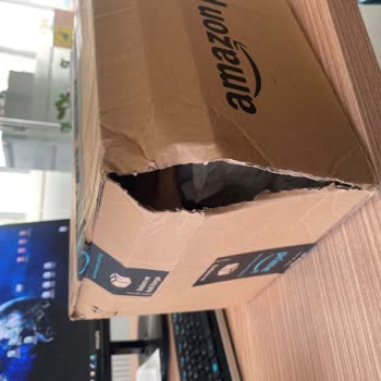 Amazon Kargo Paketlerinin Açılması Ve Hasarlı Teslimat