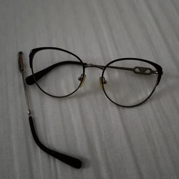 Atasun Optik'te Gözlük Tamiri Sorunu
