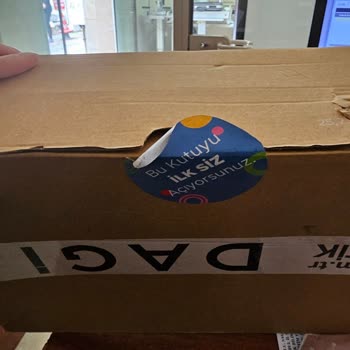 Kargoda Mahremiyet İhlali: Açık Gelen Dagi Ürünleri