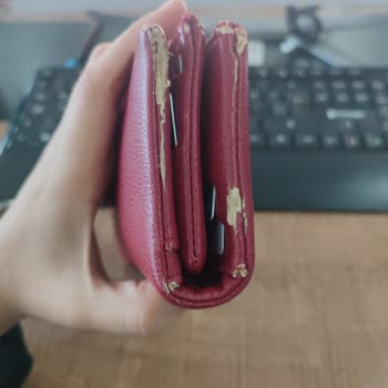 Kullanılmamış Cüzdanda Yıpranma Sorunu