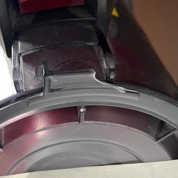 Hoover H100 Süpürge Kapak Sorunu Ve Yüksek Yedek Parça Ücreti