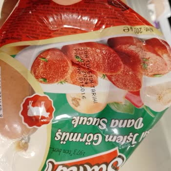 Carrefour Mağazasında Tarih Hatası Ve İlgisizlik