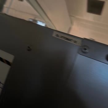 Univend Otomat Makineleri Para Üstü Vermiyor!