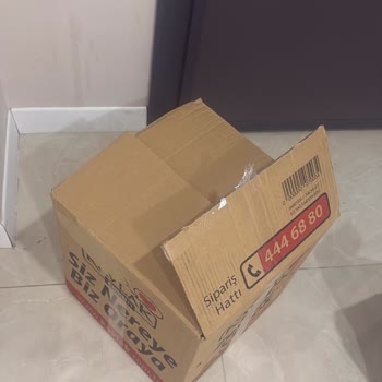 Ezilmiş Zeytin Yağı Ve İlgisiz Müşteri Hizmeti