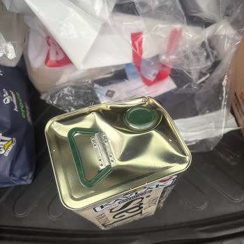 Ezilmiş Zeytin Yağı Ve İlgisiz Müşteri Hizmeti