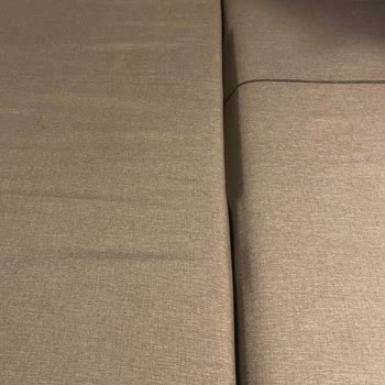 Vivense Koltuğum Belimi Ağrıtıyor Ve İlgisizlikle Karşılaşıyorum