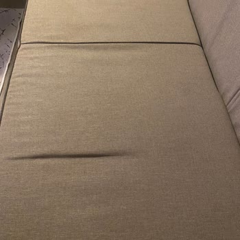 Vivense Koltuğum Belimi Ağrıtıyor Ve İlgisizlikle Karşılaşıyorum