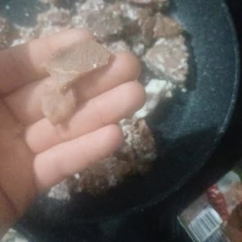 BİM'den Alınan Kavurmada Güven Sarsan Sakatat Parçaları