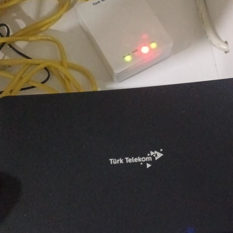 Yıkım Sonrası İnternet Hizmetinde Kesinti Ve Çözüm Eksikliği