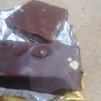 Antep Fıstıklı Çikolata Hayal Kırıklığı