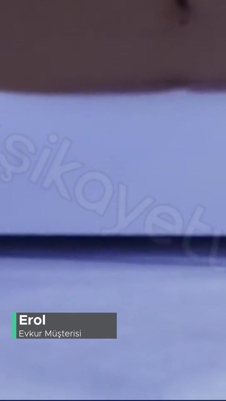 Evkur Buzdolabı Paketlemesi Çok Kötü Teşhir Eve Taşırken Alttan. Çizildi! videonun kapak resmi