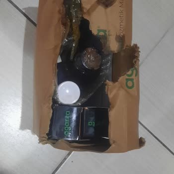 Hasarlı Paketleme Ve Dökülen Ürünler