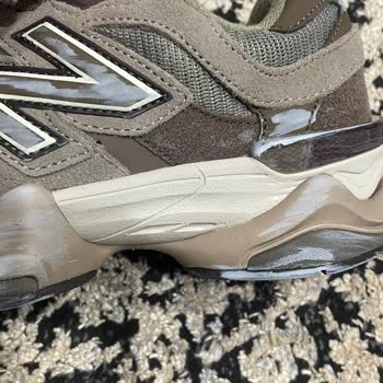 Kalitesiz Ayakkabı Ve Ücretli Değişim Talebi