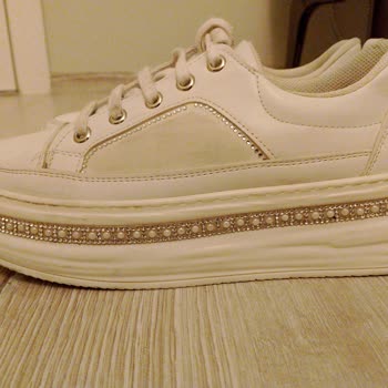 Ayakkabılarım Ayak Sağlığımı Tehdit Ediyor