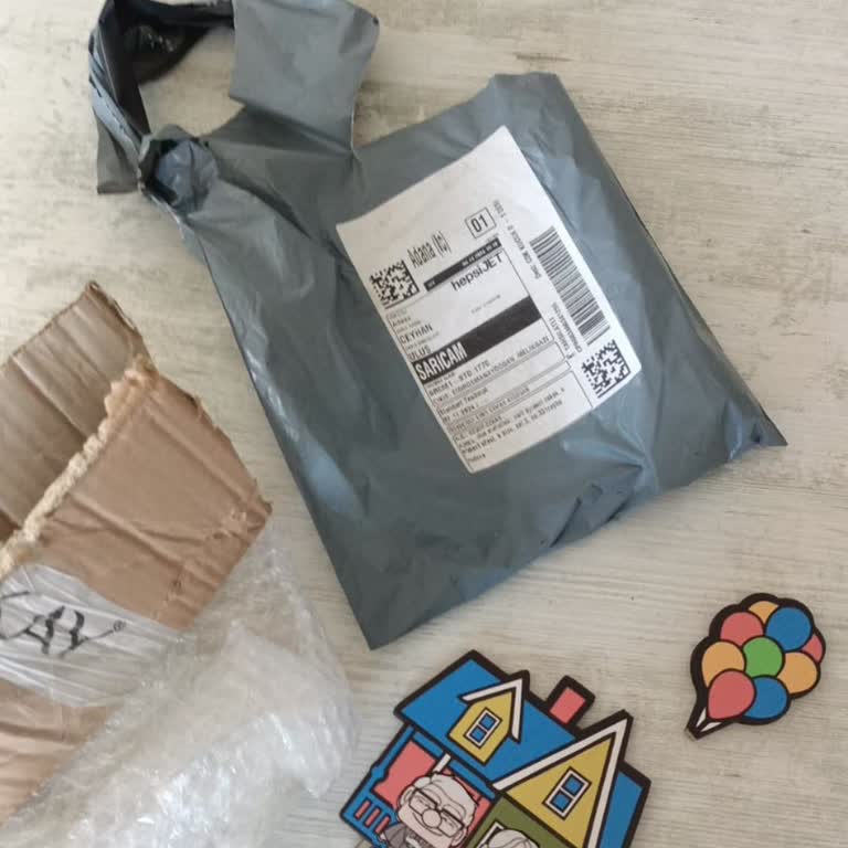 Kırık Gelen Ürün Ve İlgisiz Satıcı Deneyimi