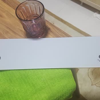 Cam Ve Metalin Tehlikeli Birleşimi