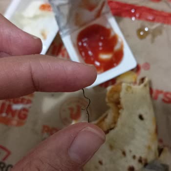 Dürümde Tel Parçası: Çocuğumun Hayatı Tehlikede!