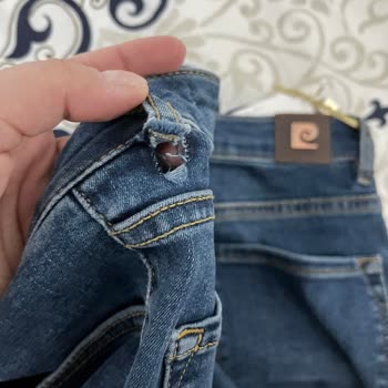 Pierre Cardin Giyim Kusurlu Ürünle Hayal Kırıklığı: Yırtık Kot