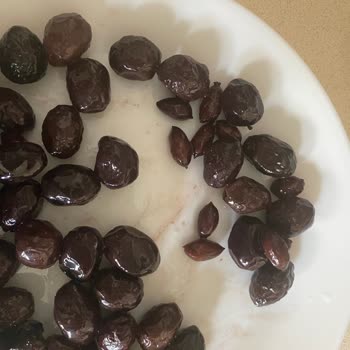 Yenmiş Zeytin Skandalı: Tüketiciye Saygısızlık!