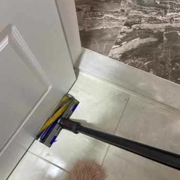 Dyson V12 Cihazında Sürekli 'Airways Blocked' Uyarısı