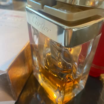 Damaged Cartier La Panthère Perfume Purchased at Italy Airport