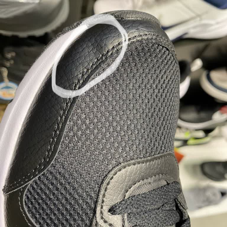 Tekrarlayan Ayakkabı Kusurları Ve Yetersiz Müşteri Hizmeti