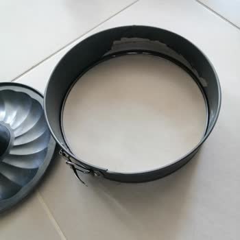 Metaltex Kek Kalıbı Sağlık Riski Taşıyor