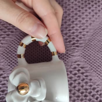 Hayal Kırıklığı: Yanlış Renk Ve Geç Teslimat