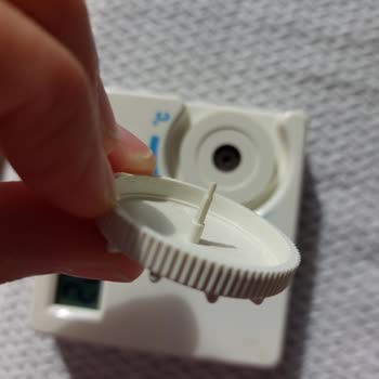 ECA Termostatın Düğmesi Yanlış Çalışıyor, Servis Ücreti Fahiş