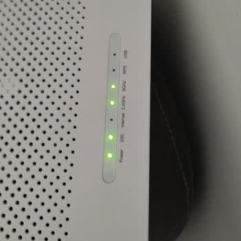 Sürekli Kesilen İnternet Ve Çözüm Vaadleri
