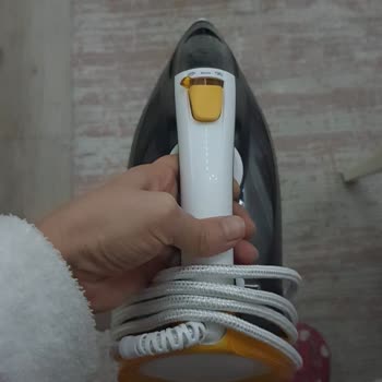 Philips Azur Ütü Su Akıtıyor, İade Kabul Edilmiyor