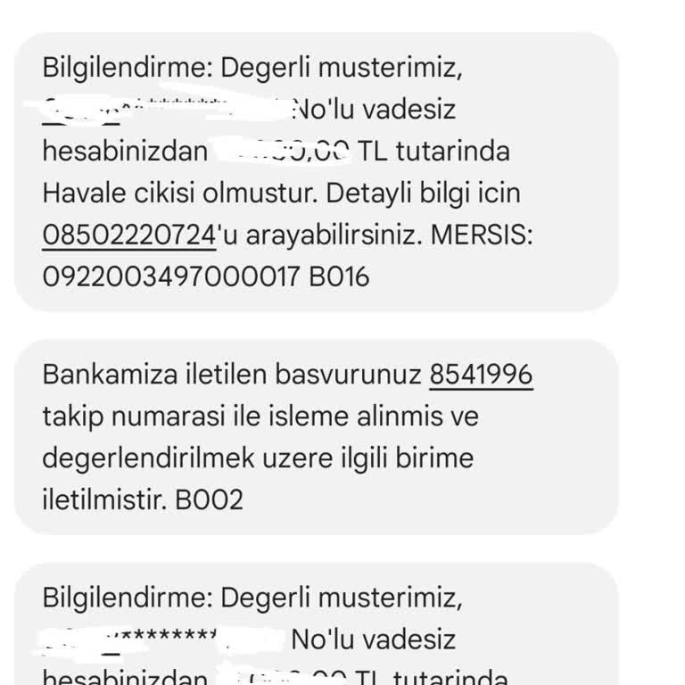 ATM'de Sıkışan Para Ve Uzayan Bekleyiş