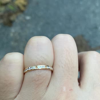 Taşları Düşen Alyans Ve İlgisiz Müşteri Hizmetleri