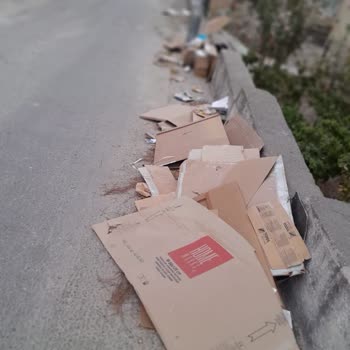 Kuşadası'nda Apartman Tadilat Atıkları ve Belediye İlgisizliği