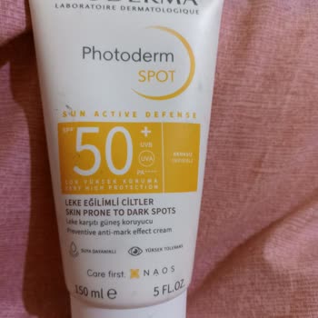 Severe Acne and Scarring from Bioderma Photoderm Spot 50 SPF