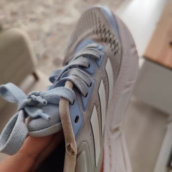 Adidas Ayakkabılarda Kalite Sorunu Ve Müşteri Hizmetleri Deneyimi