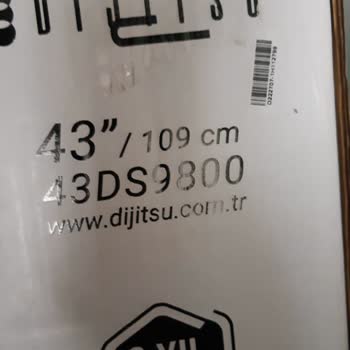 11 Aylık TV'nin Aniden Bozulan Ekranı Ve İlgisiz Müşteri Hizmetleri