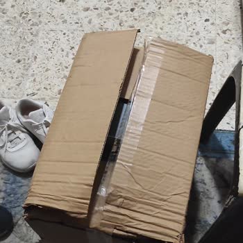 Kötü Paketleme Ve İlgisiz Müşteri Hizmeti