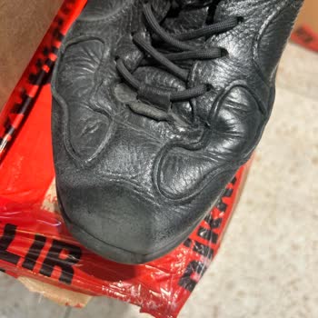 ECCO Schuhe zeigen schnell Mängel und Umtausch wird verweigert