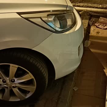 Boyalı Tampon I Ümraniye'de Yaptırılan Ön Tamponda Düzelme Olmadı!